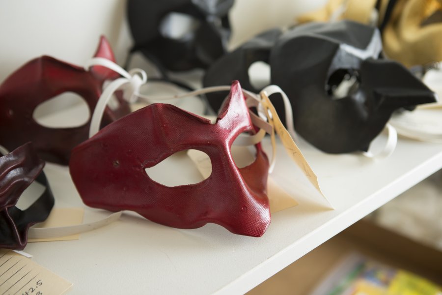 Red Viennese mask